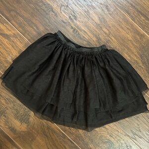 H&M little girl black tuttu skirt size 2/3 like new
